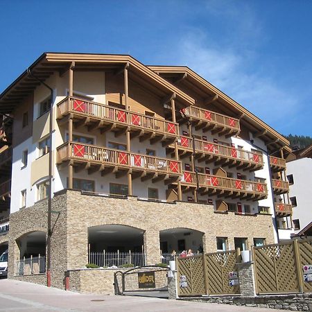 Residence Saalbach By Vaya Inklusive Joker Card Exterior foto